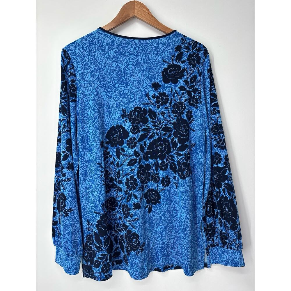Susan Graver Liquid Knit Blue Floral Tunic Top Medium Black Long Sleeve Pleat - Picture 4 of 6